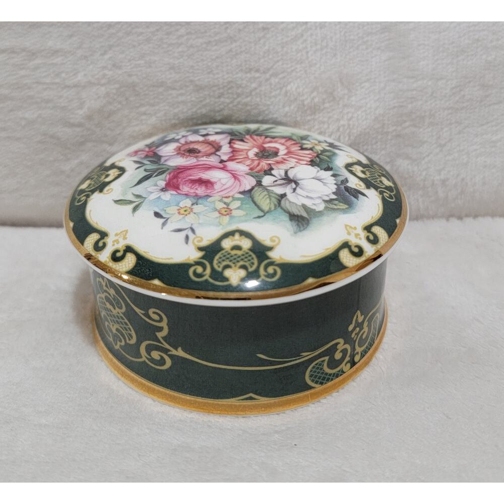 Vintage Chinacraft Floral Jewelry Trinket Box